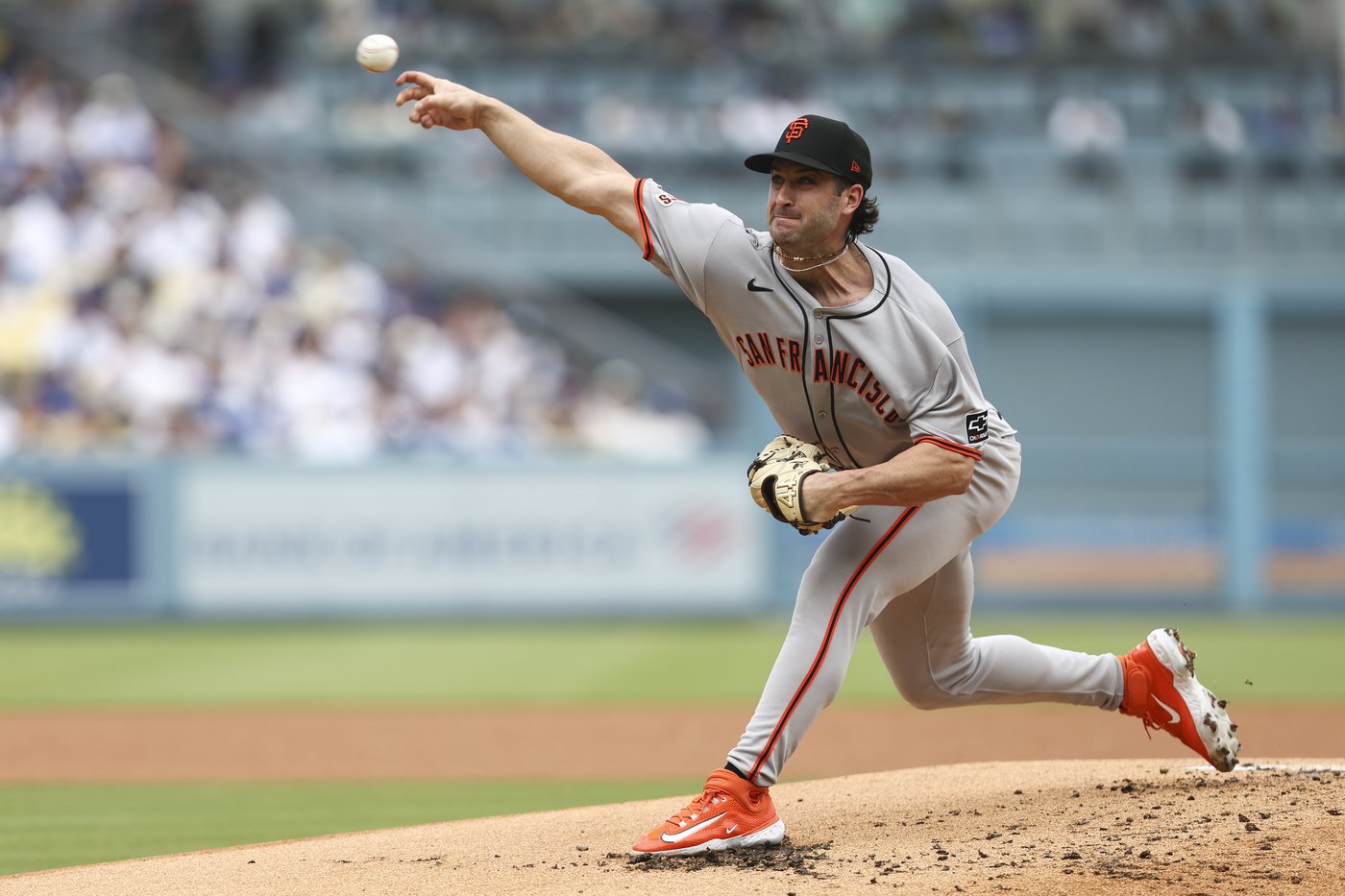 Giants jump on struggling Blake Treinen with an 8th-inning rally for a 3-1 victory over the Dodgers | iNFOnews.ca Giants jump on struggling Blake Treinen with an 8th-inning rally for a 3-1 victory over the Dodgers | iNFOnews.ca