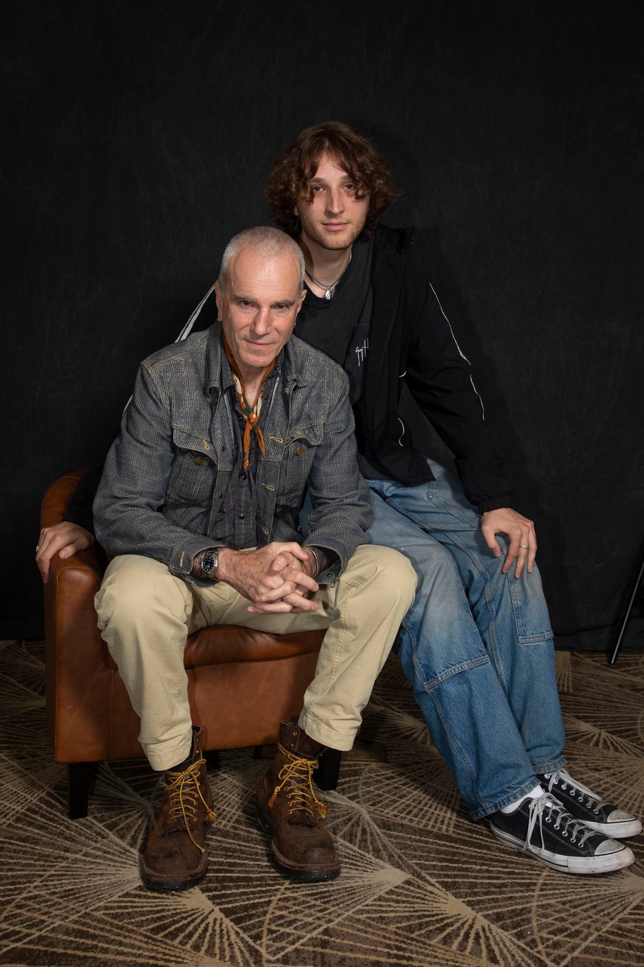 Daniel Day-Lewis, pulled out of retirement by his son, finds his acting fire still burns | iNFOnews.ca Daniel Day-Lewis, pulled out of retirement by his son, finds his acting fire still burns | iNFOnews.ca