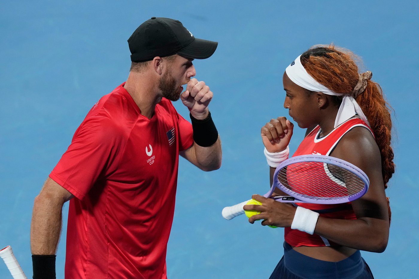 Poland beats US in mixed doubles decider to reach United Cup final against Switzerland | iNFOnews.ca