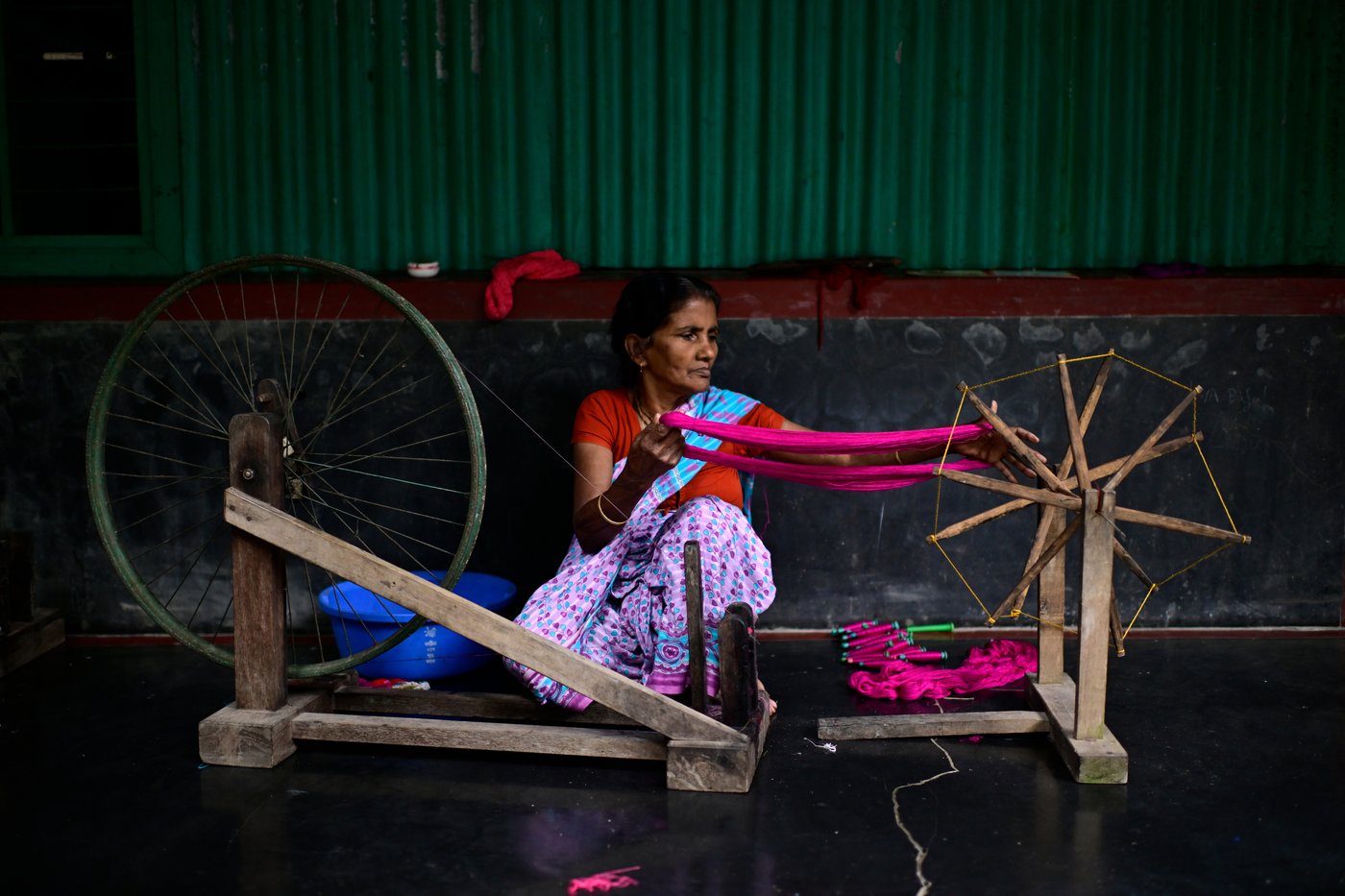 Handloom weavers of iconic Tangail saree in Bangladesh seek UNESCO heritage status for their craft | iNFOnews.ca