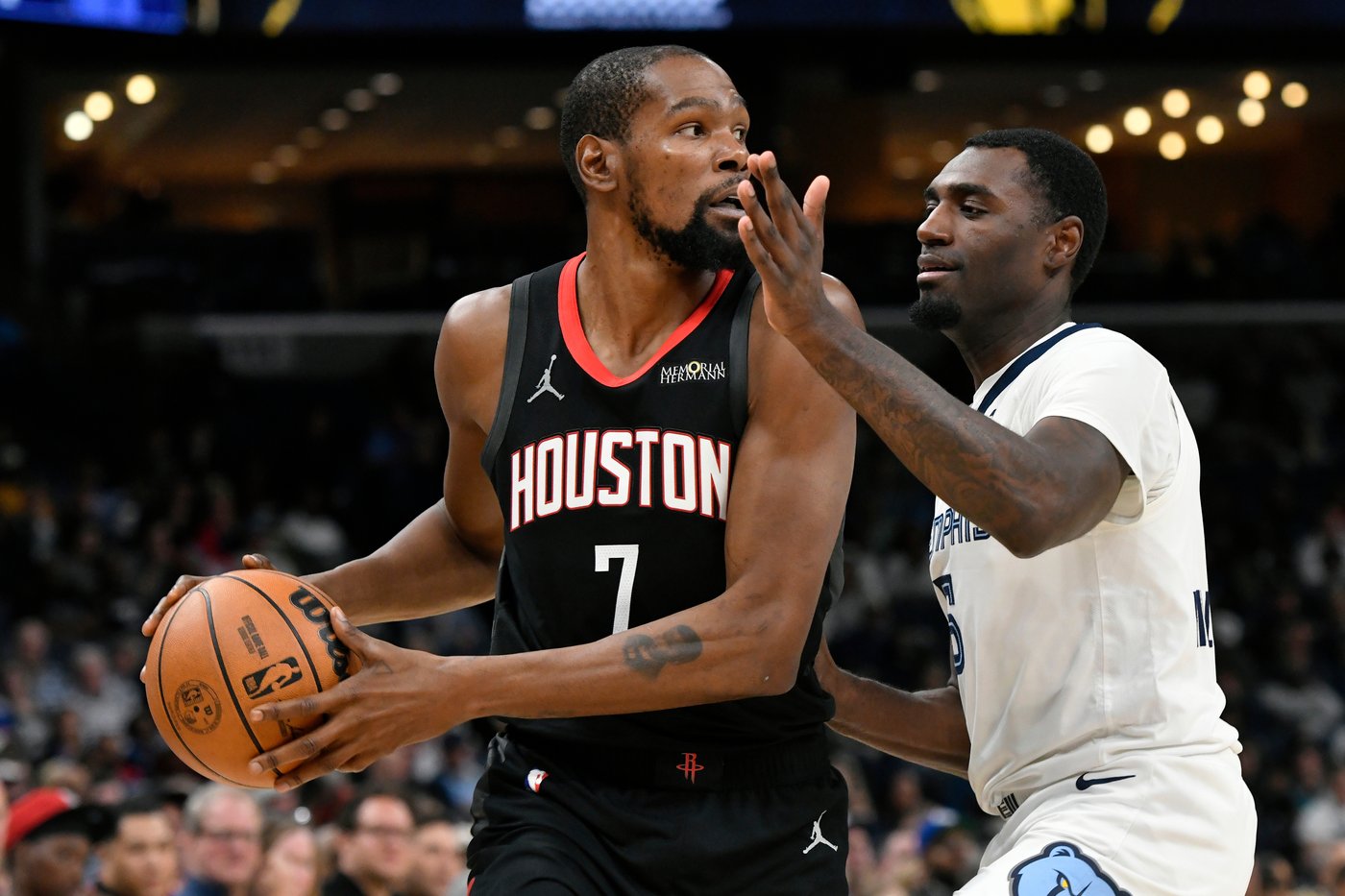 Thompson scores 28 points as Rockets beat Grizzlies 124-109 | iNFOnews.ca