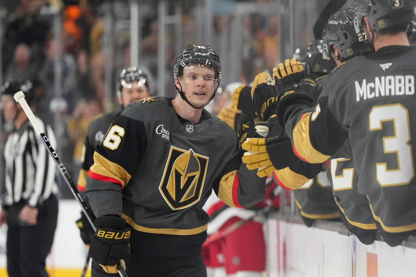 Barbashev has goal and assist as Golden Knights beat Hurricanes 4-1 | iNFOnews.ca