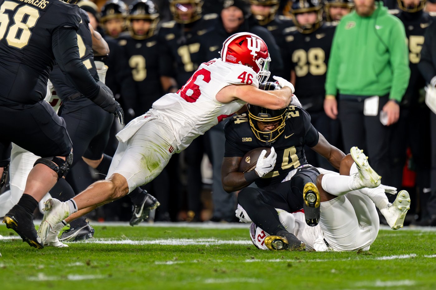 No. 2 Indiana moves to 12-0, earns Big Ten title game spot with 56-3 win at Purdue | iNFOnews.ca
