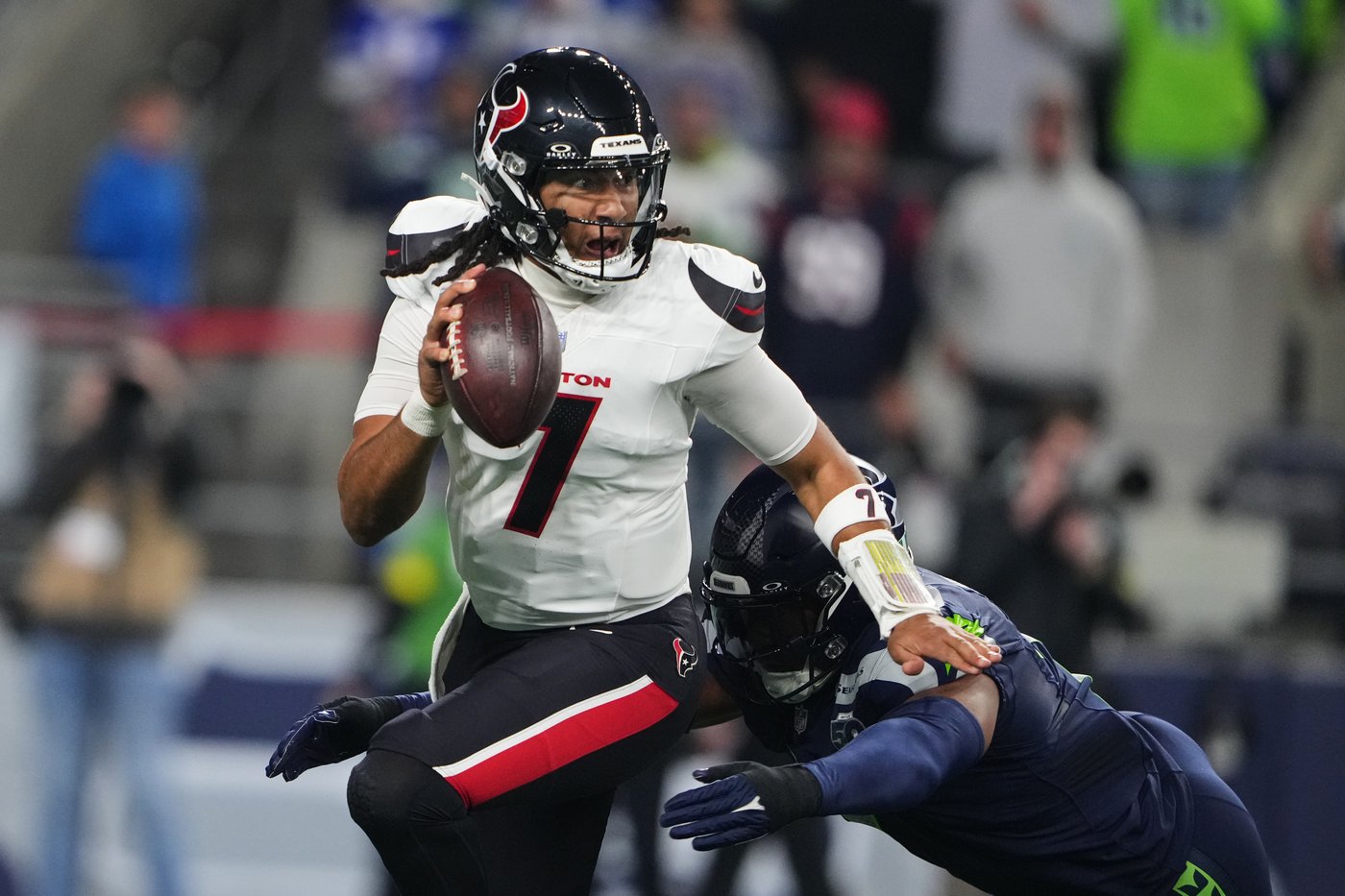 Smith-Njigba, defense show out again for Seahawks in 27-19 win against Texans | iNFOnews.ca