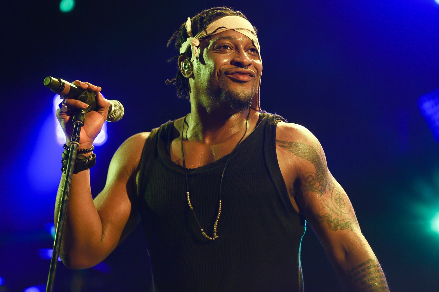 D’Angelo, Grammy-winning R&B singer who became an icon with ‘Untitled (How Does It Feel),’ dies | iNFOnews.ca D’Angelo, Grammy-winning R&B singer who became an icon with ‘Untitled (How Does It Feel),’ dies | iNFOnews.ca