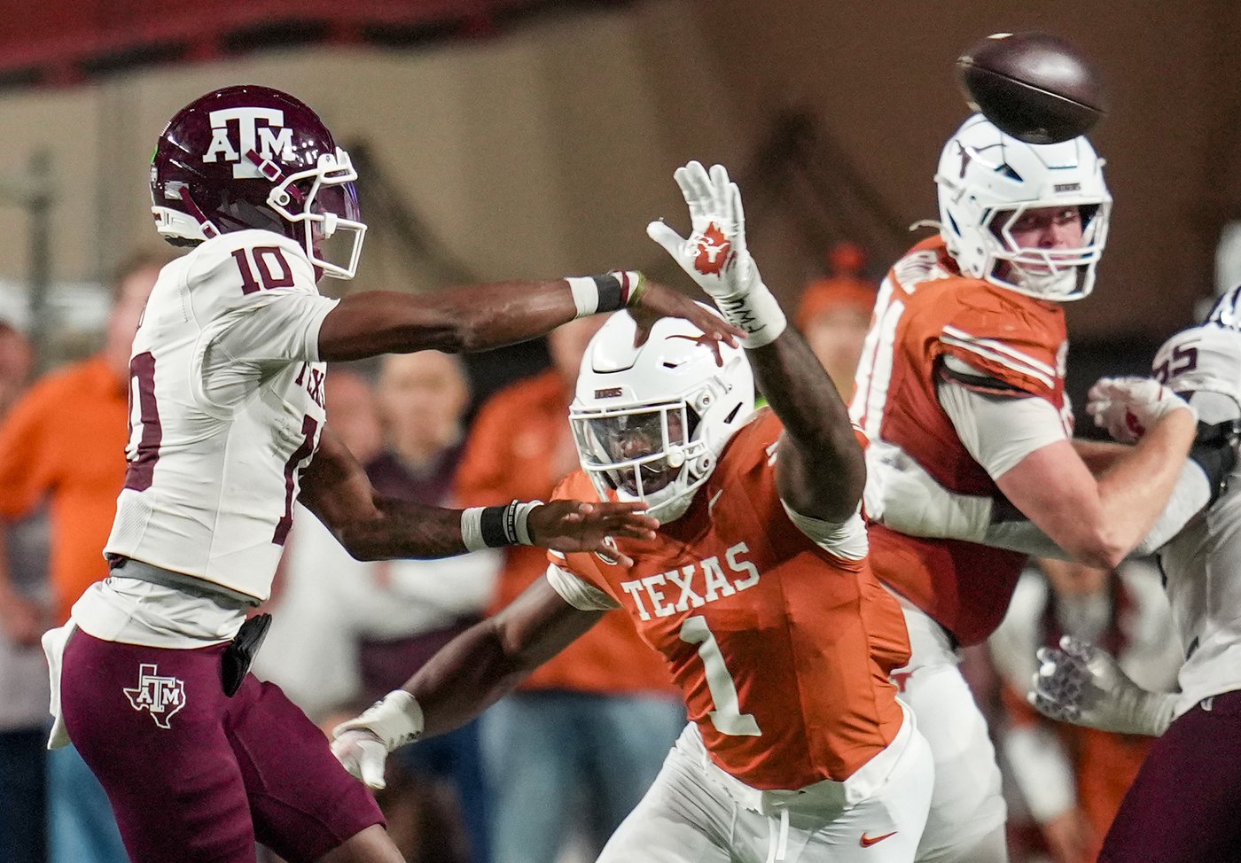 Texas A&M's perfect season spoiled by rival Texas, but playoffs await for the Aggies | iNFOnews.ca