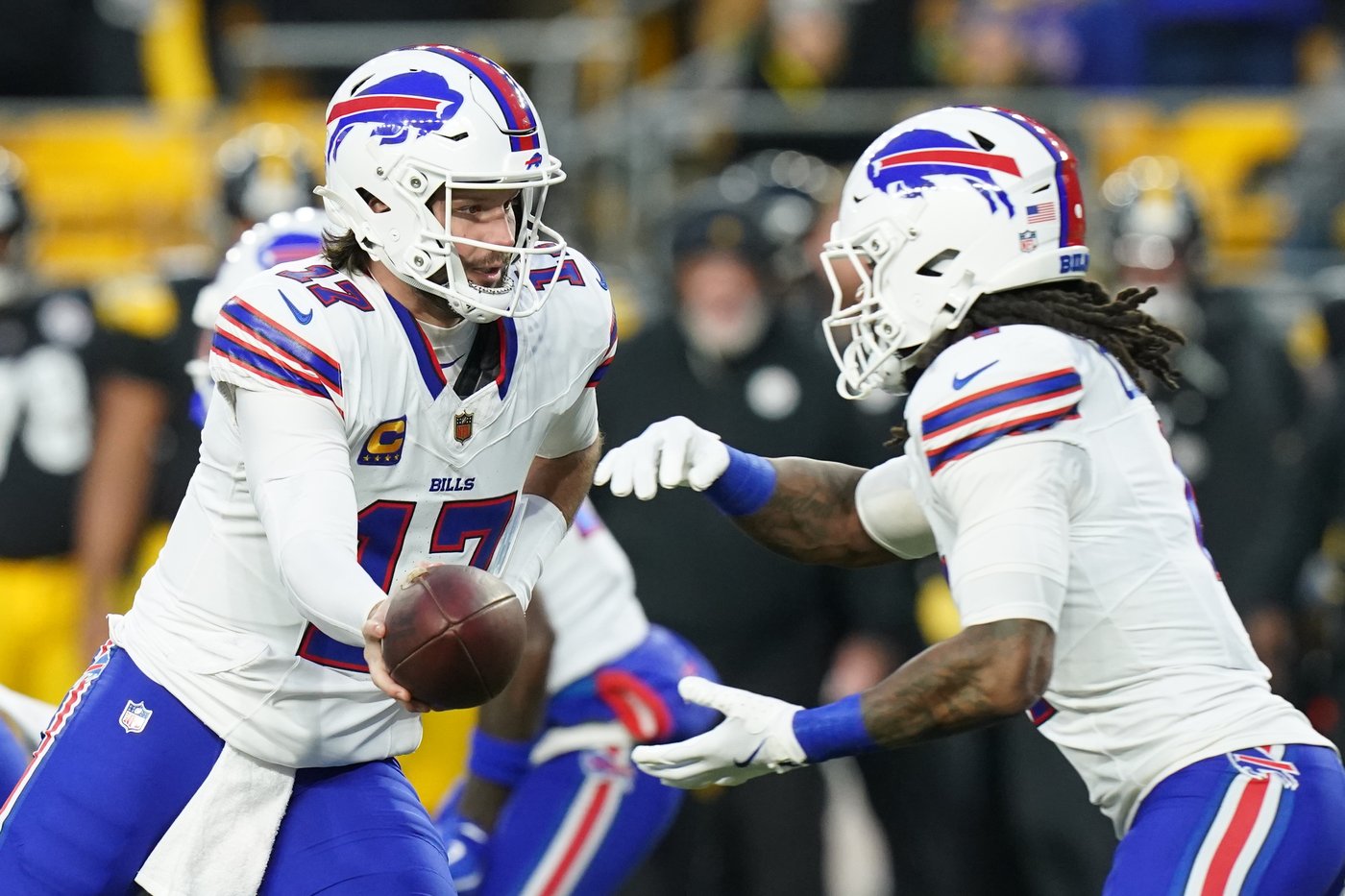 Bills show resilience in overcoming mistakes, injuries by dominating Steelers | iNFOnews.ca