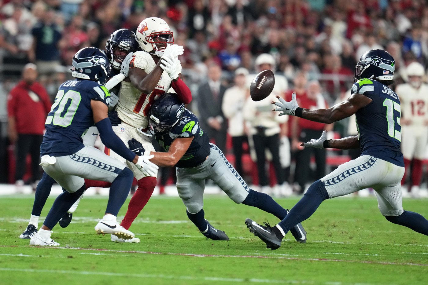 Jason Myers boots 52-yard FG on final play, lifting Seahawks to 23-20 win over Cardinals | iNFOnews.ca