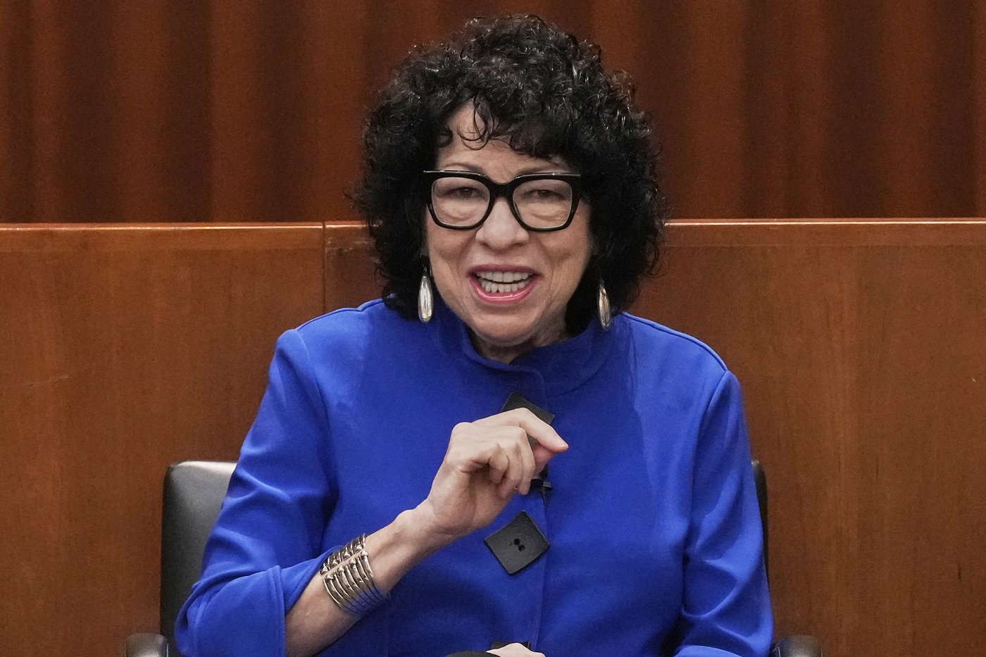 Sotomayor urges better civic education so people know difference between presidents and kings | iNFOnews.ca