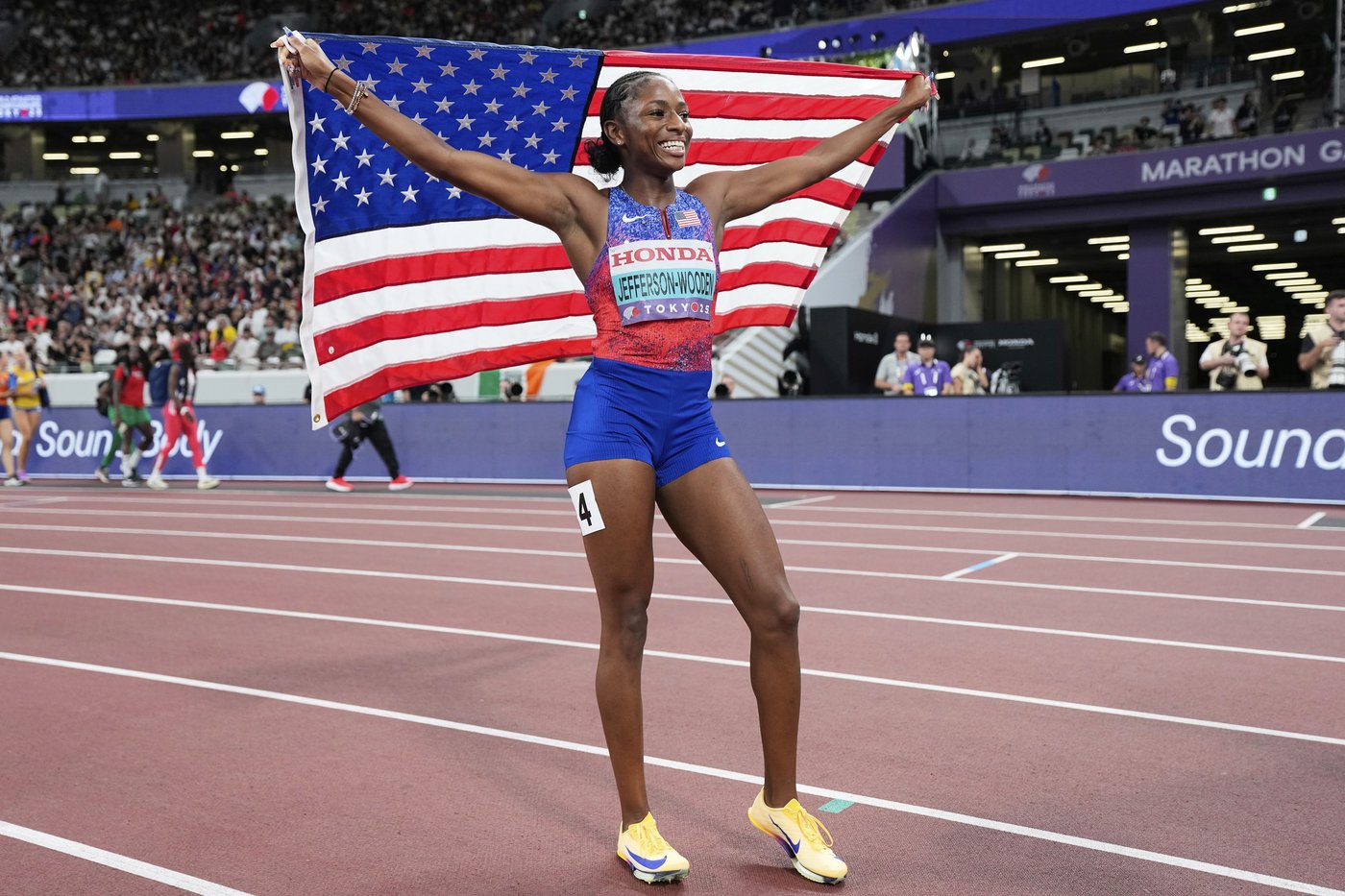 American Jefferson-Wooden and Jamaica's Seville win 100s at worlds; Sha'carri finishes fifth | iNFOnews.ca American Jefferson-Wooden and Jamaica's Seville win 100s at worlds; Sha'carri finishes fifth | iNFOnews.ca
