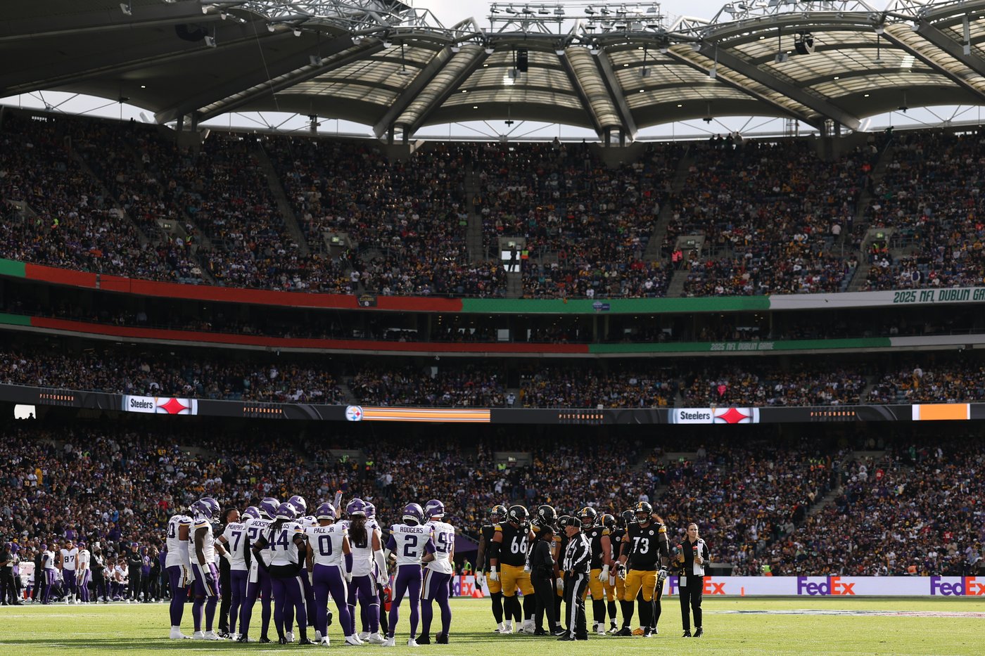 The Vikings take a 10-day, 2-game trip to Dublin and London, an NFL first. How did they pull it off? | iNFOnews.ca