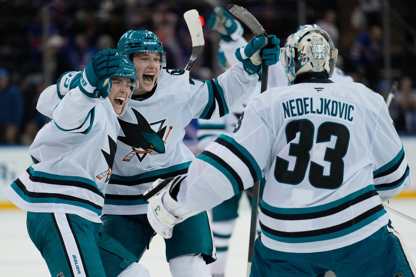 Macklin Celebrini and Will Smith push the Sharks to their first win this season | iNFOnews.ca