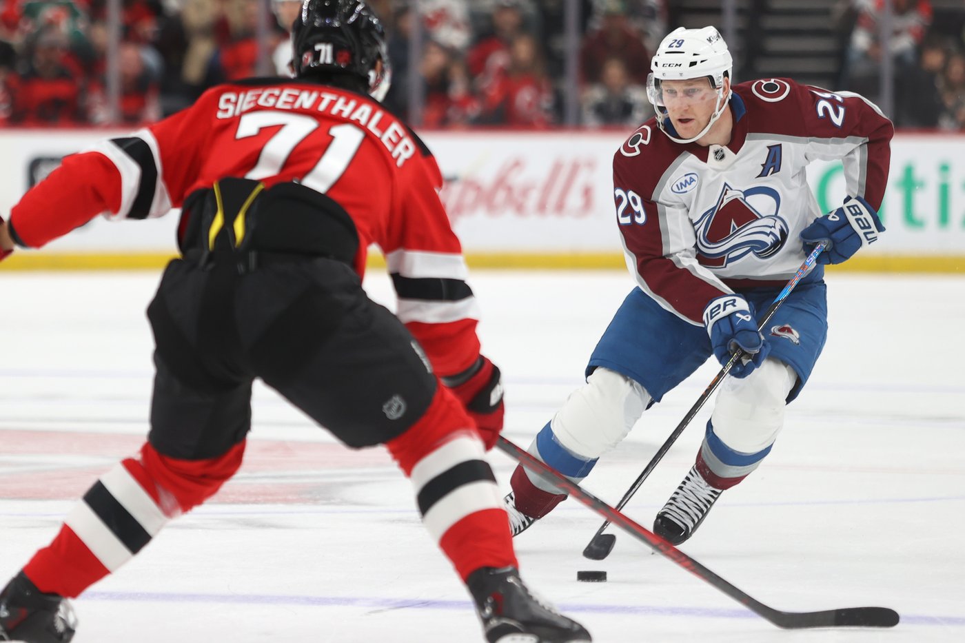 Jack Hughes scores in OT and Devils extend win streak to 8 with 4-3 victory over Avalanche | iNFOnews.ca Jack Hughes scores in OT and Devils extend win streak to 8 with 4-3 victory over Avalanche | iNFOnews.ca