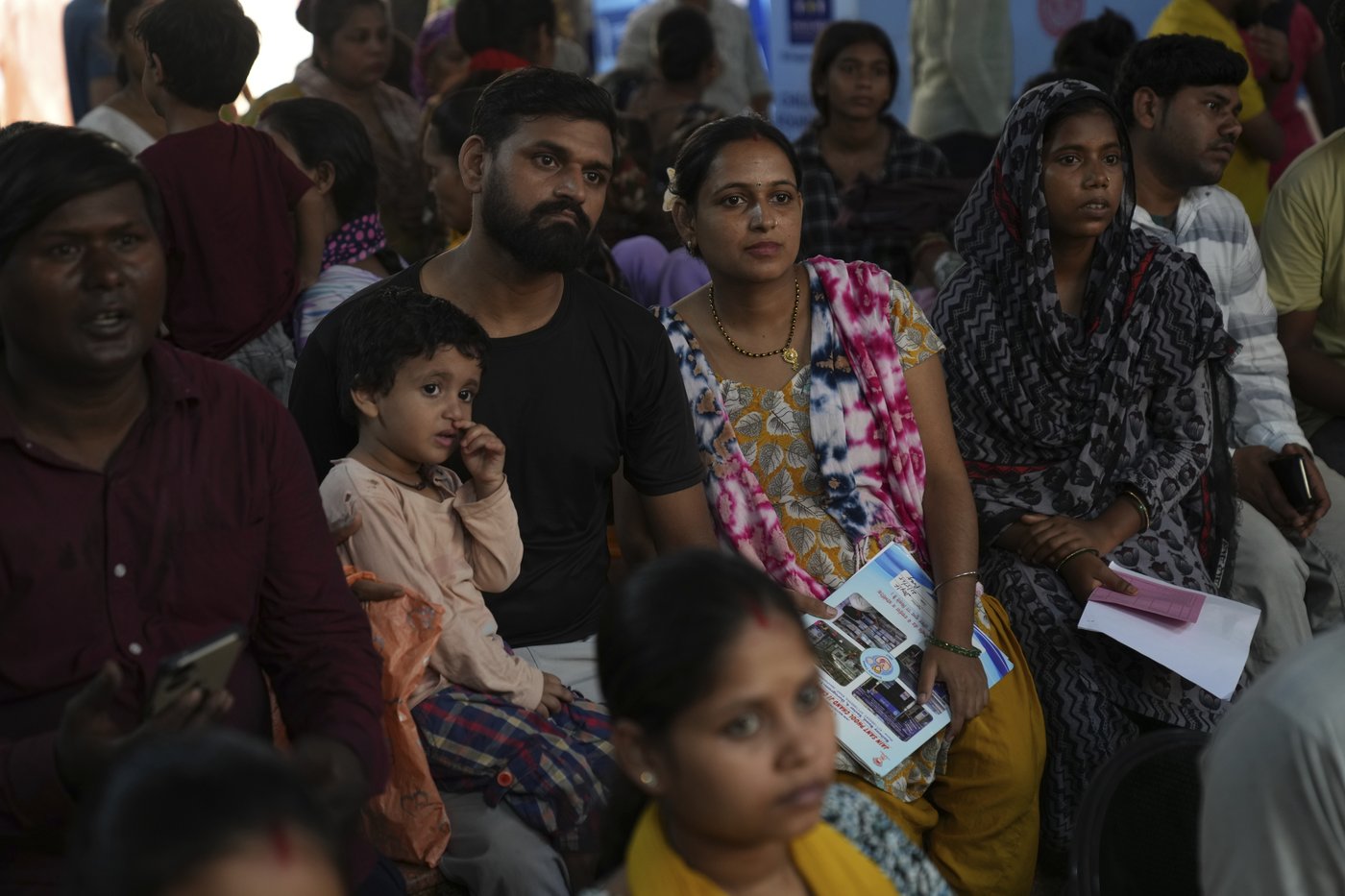 PHOTO ESSAY: Newborn caregiving programs help ease parenting in India | iNFOnews.ca