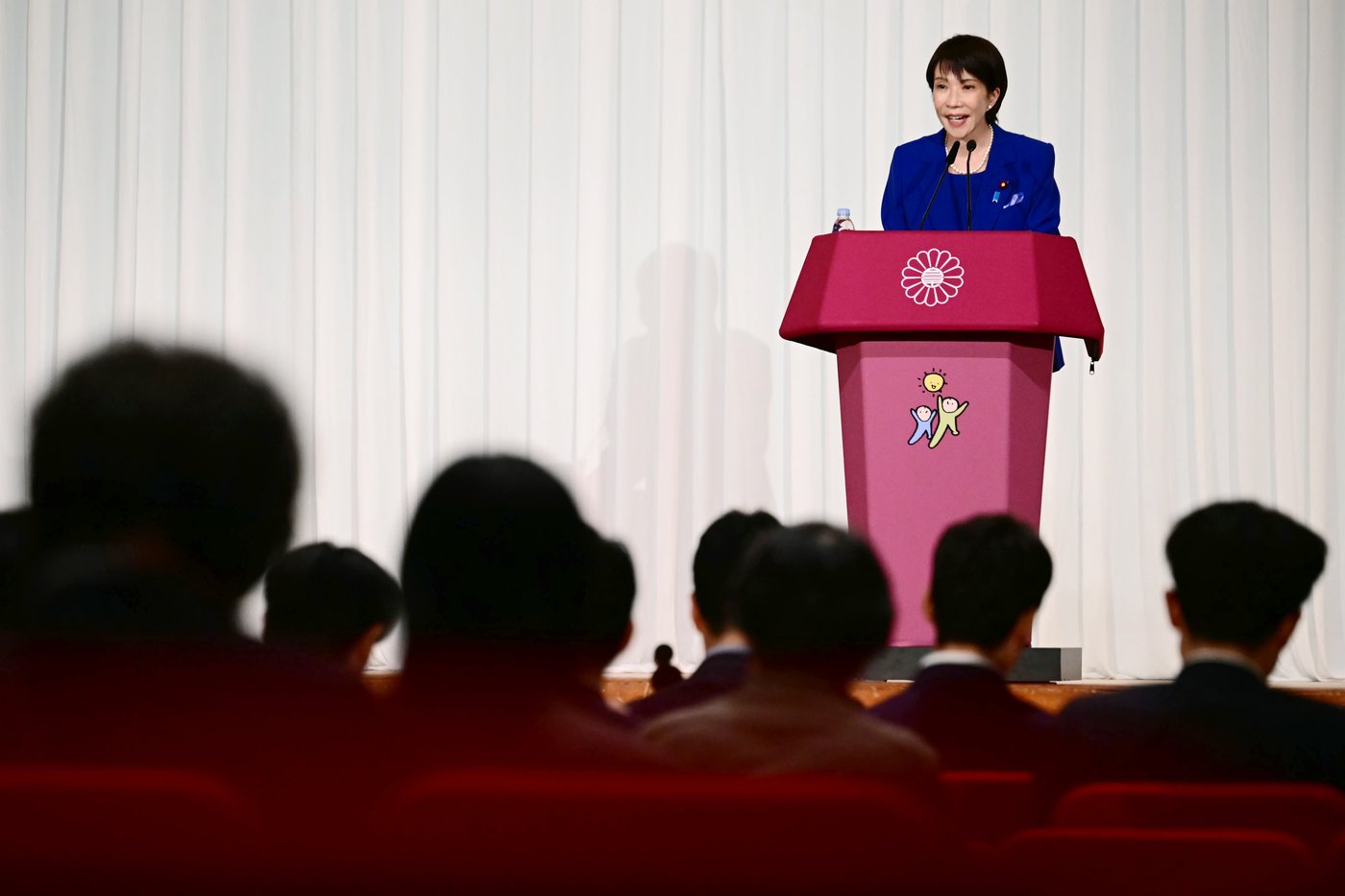 Japan’s ruling party elects Sanae Takaichi as new leader, likely to become first female PM | iNFOnews.ca