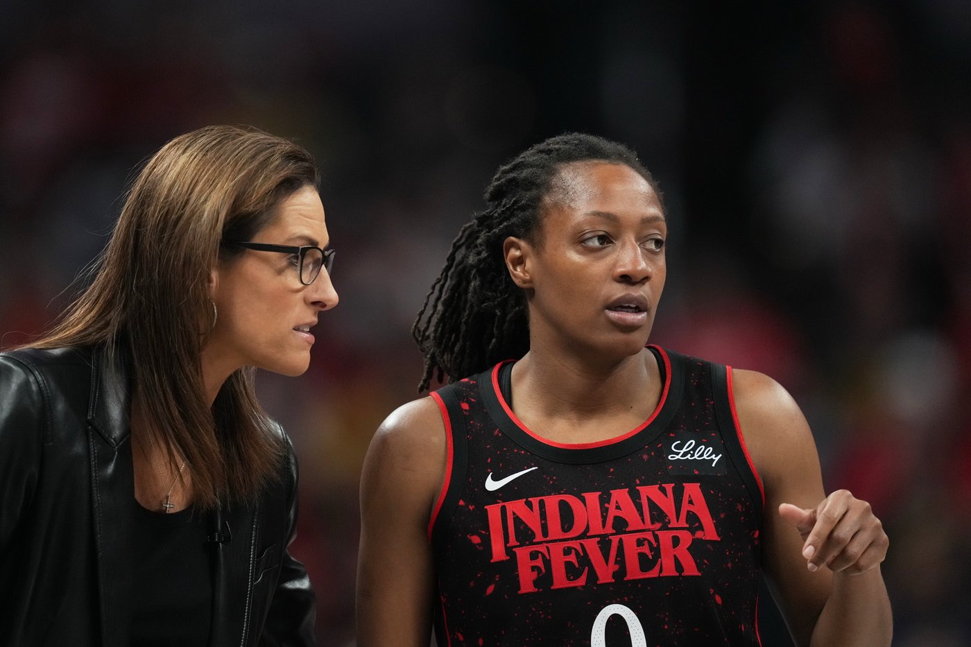Aliyah Boston, Kelsey Mitchell lead Fever past Aces 90-83 to even series and set up decisive Game 5 | iNFOnews.ca
