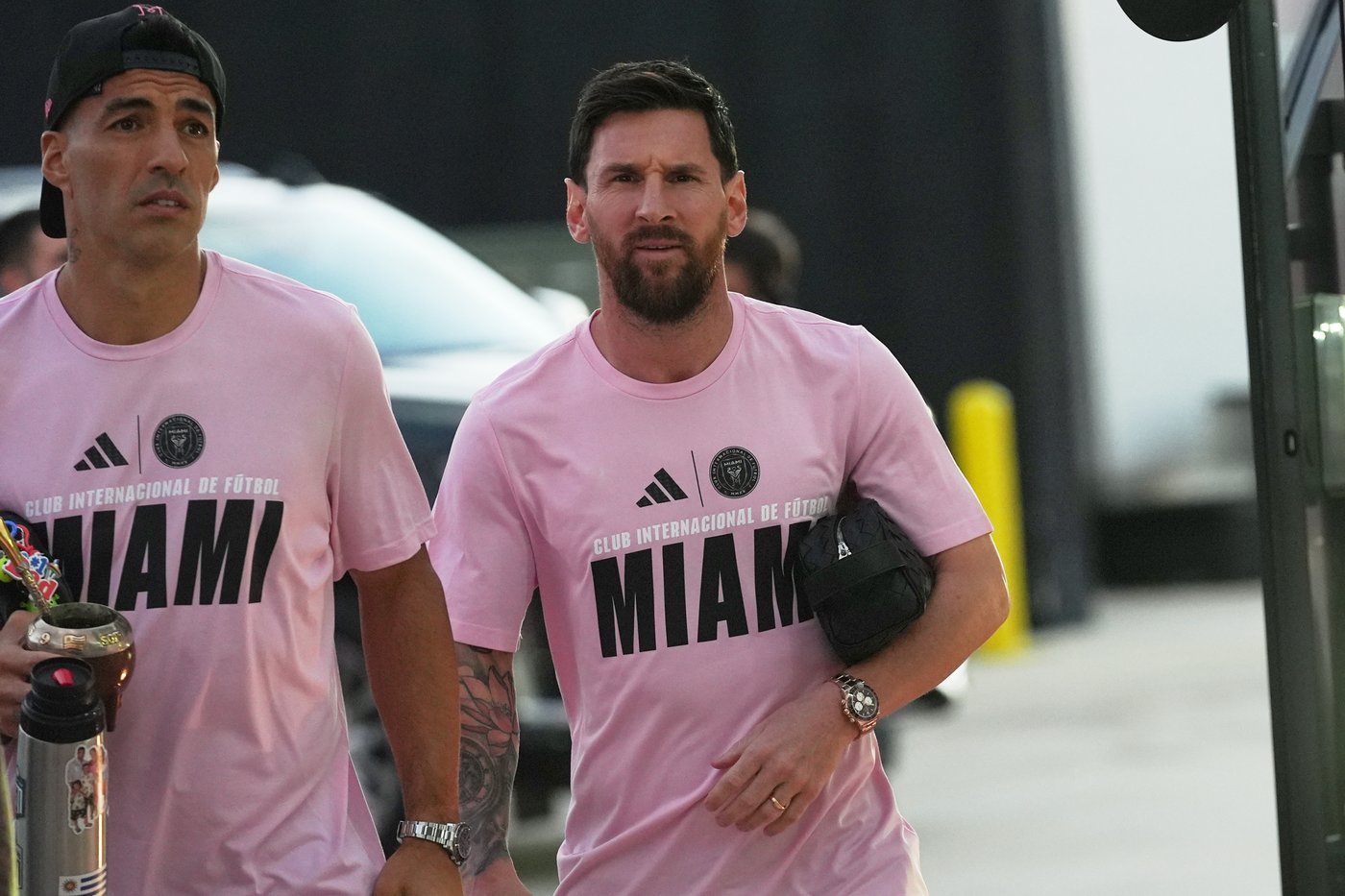 Messi gets trophy, then has two goals to lift Inter Miami past Nashville 3-1 in playoff opener | iNFOnews.ca Messi gets trophy, then has two goals to lift Inter Miami past Nashville 3-1 in playoff opener | iNFOnews.ca