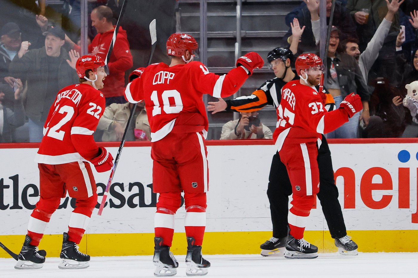 Edvinsson scores two goals as Red Wings erase four-goal deficit, beat Blues 6-4 | iNFOnews.ca Edvinsson scores two goals as Red Wings erase four-goal deficit, beat Blues 6-4 | iNFOnews.ca