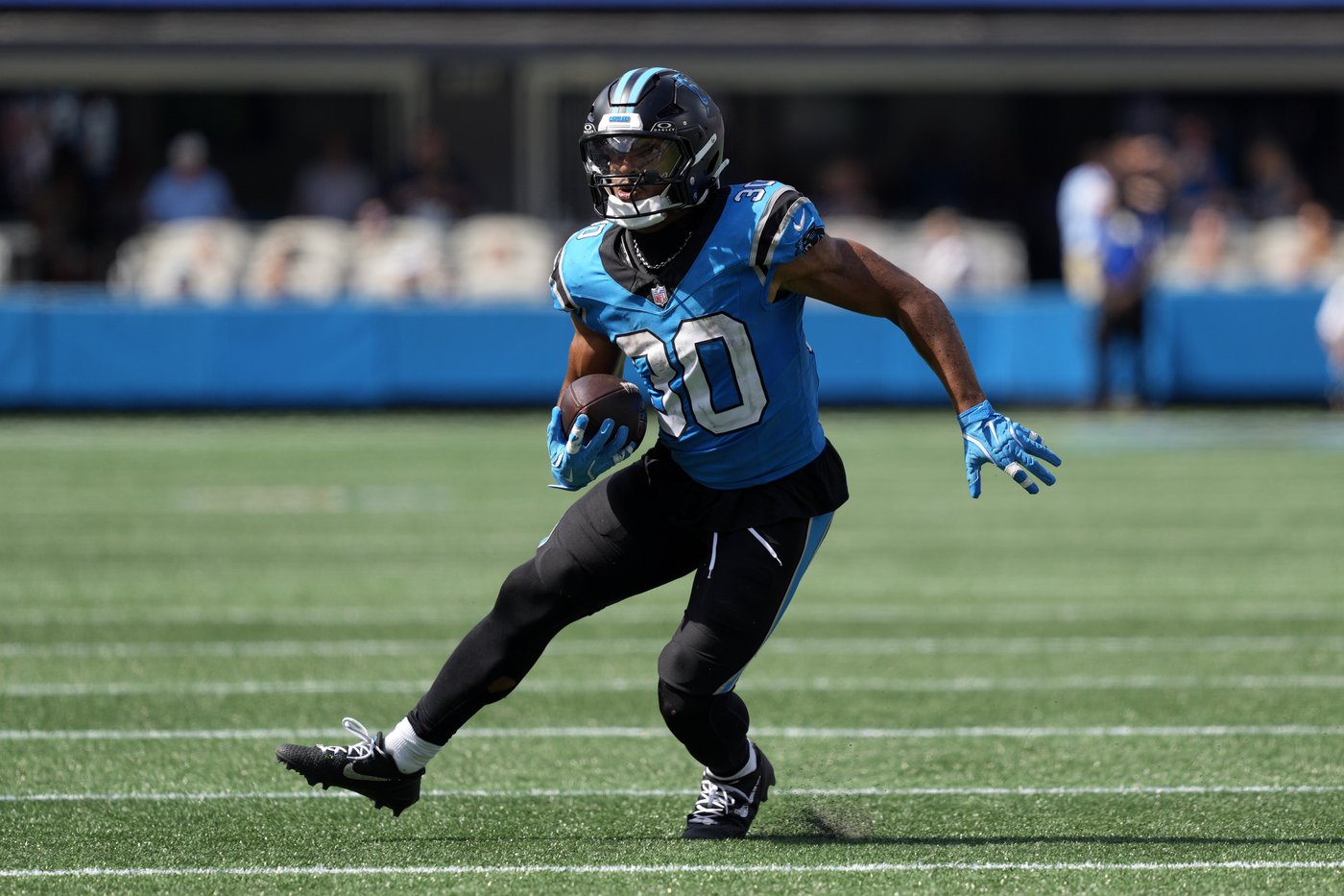Panthers RB Chuba Hubbard out vs. Miami with calf injury, Rico Dowdle to start | iNFOnews.ca