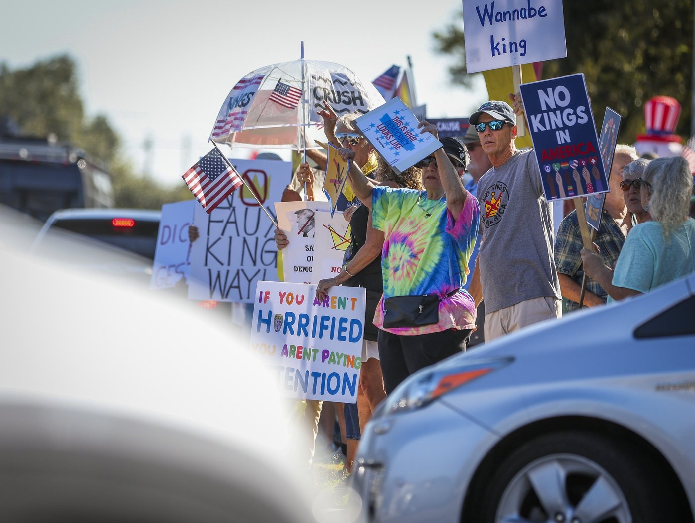Photos show ‘No Kings’ rallies against Trump across the US and in Europe | iNFOnews.ca