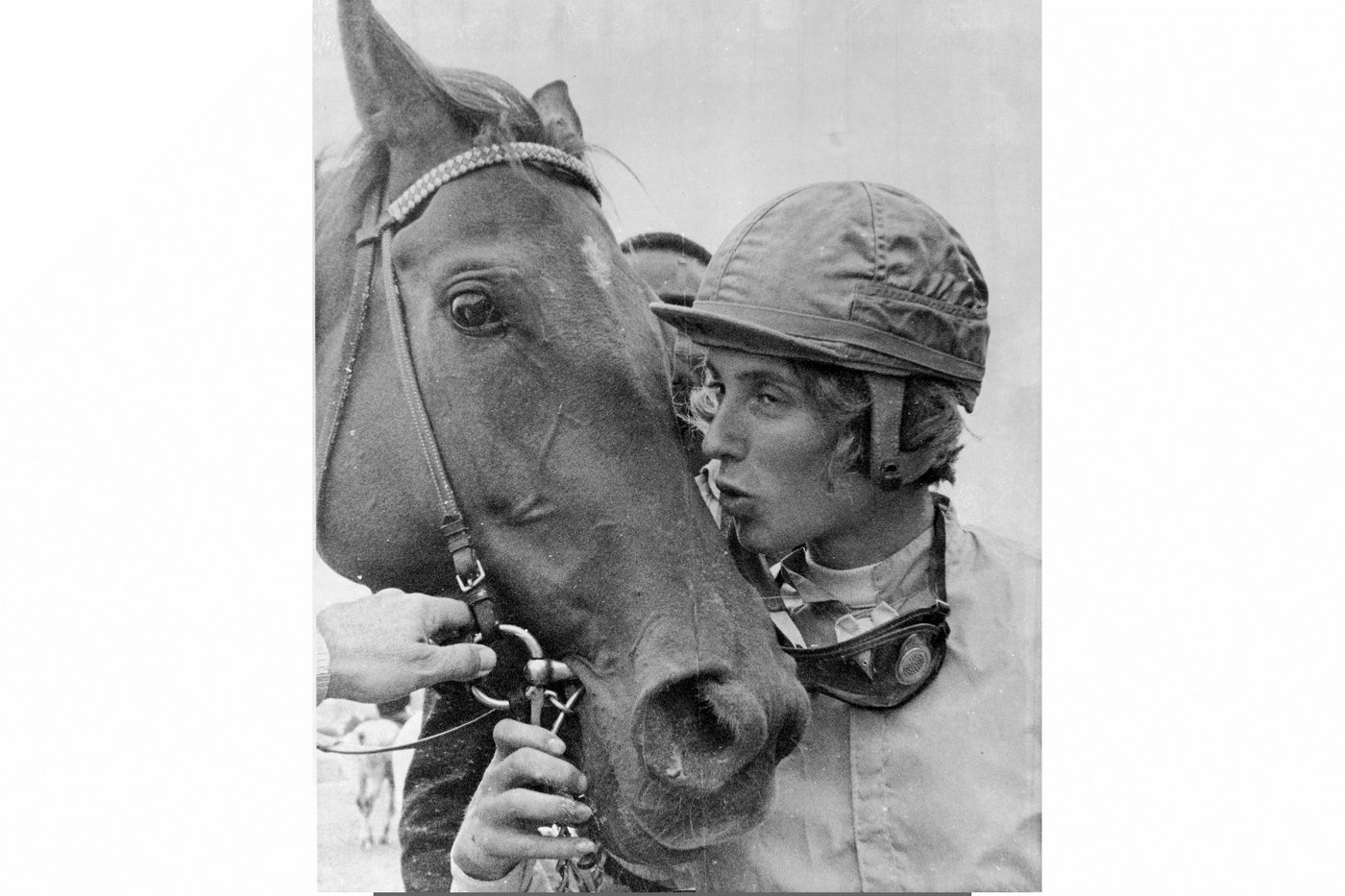 Diane Crump, the first female jockey to ride in the Kentucky Derby, dies at 77 | iNFOnews.ca Diane Crump, the first female jockey to ride in the Kentucky Derby, dies at 77 | iNFOnews.ca