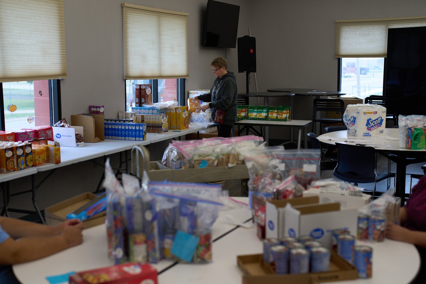 College students, stressed about federal food aid uncertainty, look to campuses for support | iNFOnews.ca College students, stressed about federal food aid uncertainty, look to campuses for support | iNFOnews.ca