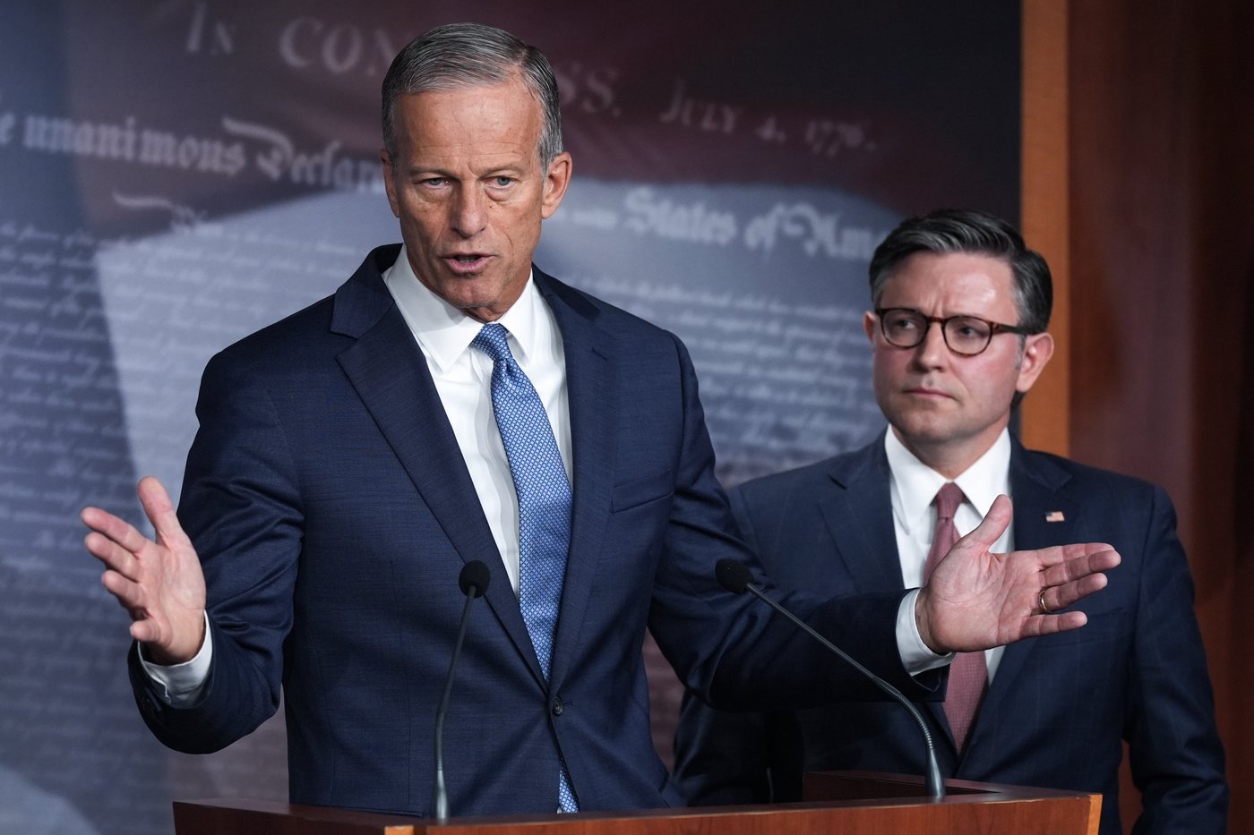 Democrats say they won't be intimidated by Trump's threats as the shutdown enters a third week | iNFOnews.ca Democrats say they won't be intimidated by Trump's threats as the shutdown enters a third week | iNFOnews.ca
