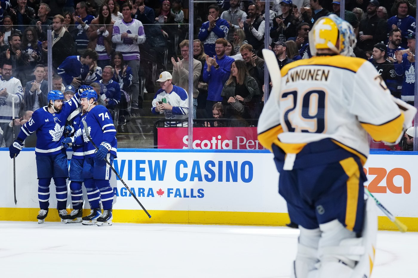 Tavares, Ekman-Larsson lead the way as Maple Leafs down Predators 7-4 | iNFOnews.ca