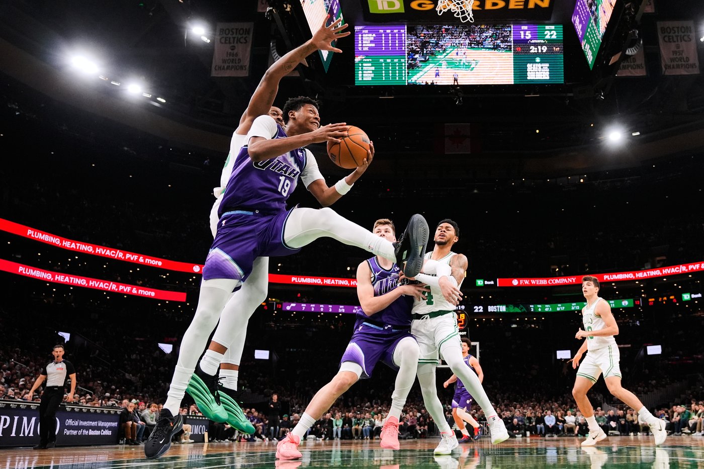 Jusuf Nurkic makes last-second putback to lift the Jazz past the Celtics, 105-103 | iNFOnews.ca Jusuf Nurkic makes last-second putback to lift the Jazz past the Celtics, 105-103 | iNFOnews.ca