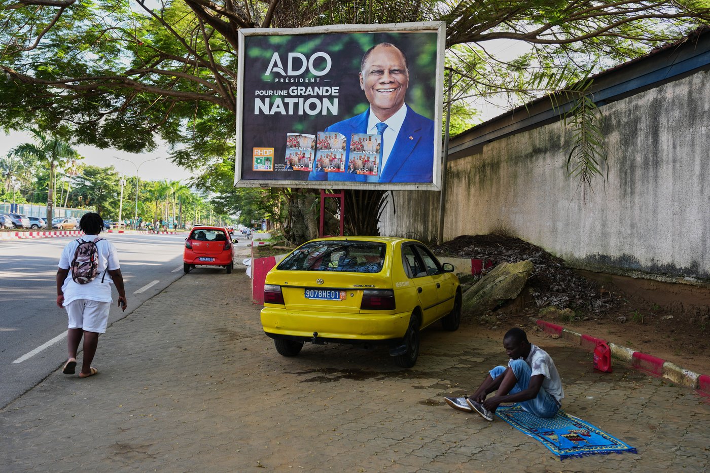 Ivory Coast votes as Ouattara seeks a fourth term with key rivals sidelined | iNFOnews.ca
