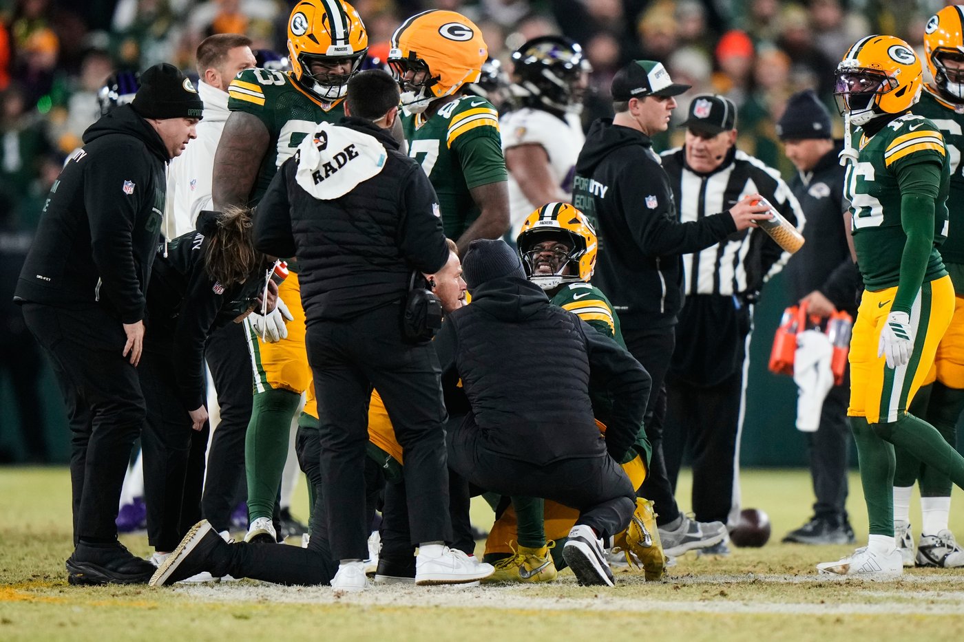 Packers' Malik Willis downplays his shoulder issue after delivering huge performance in loss | iNFOnews.ca