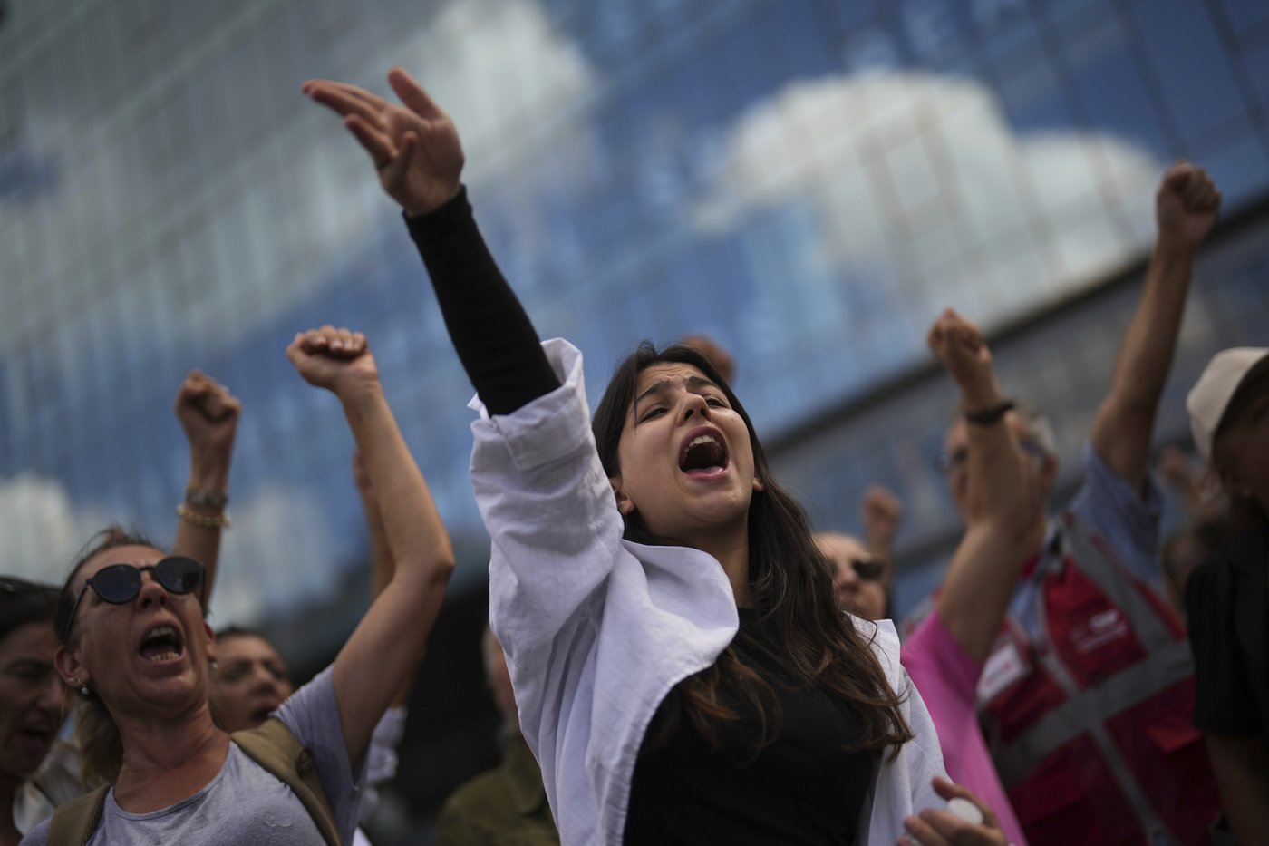 The top photos of the day by AP's photojournalists | iNFOnews.ca