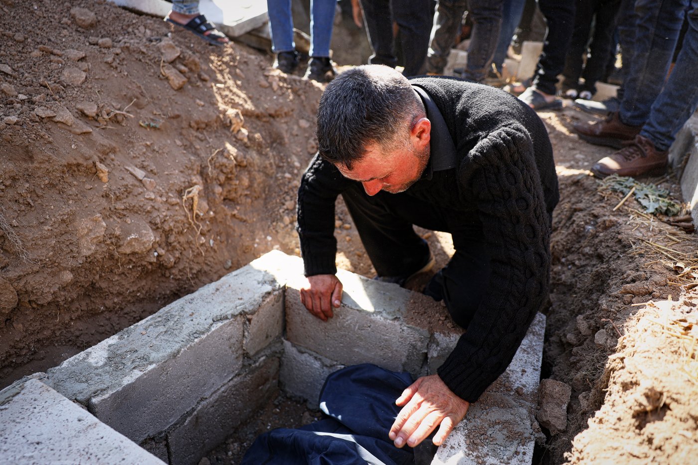 Druze community in Syria's Idlib province on edge after targeted shooting kills 3 | iNFOnews.ca Druze community in Syria's Idlib province on edge after targeted shooting kills 3 | iNFOnews.ca