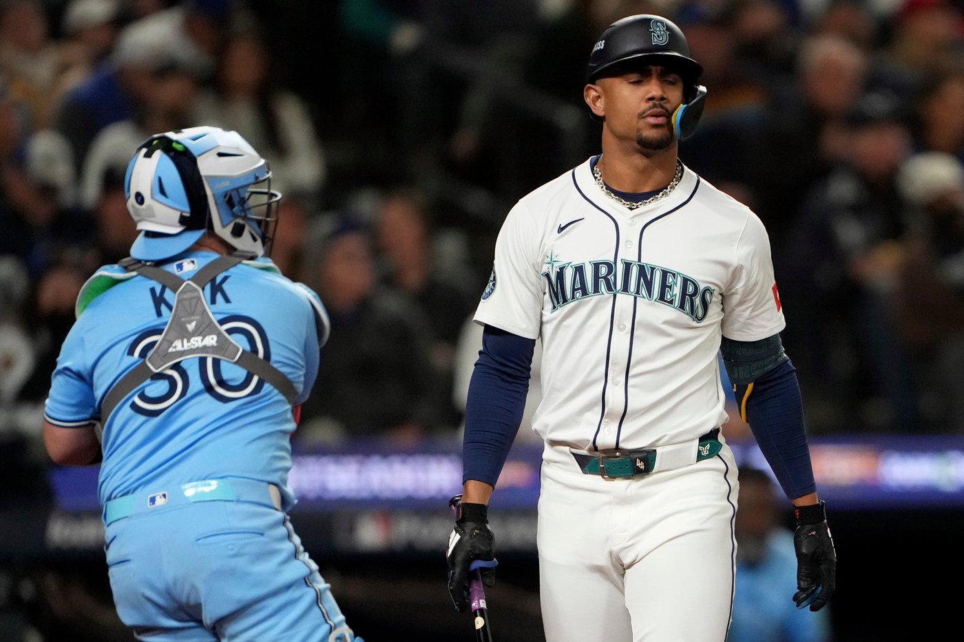 Mariners pitching pounded again as Seattle squanders ALCS lead at home | iNFOnews.ca Mariners pitching pounded again as Seattle squanders ALCS lead at home | iNFOnews.ca