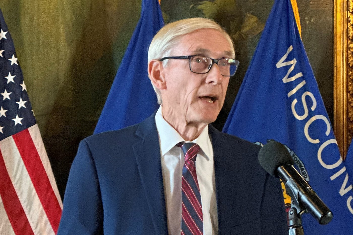 Wisconsin Gov. Evers questions his lieutenant governor's immigration enforcement proposal | iNFOnews.ca