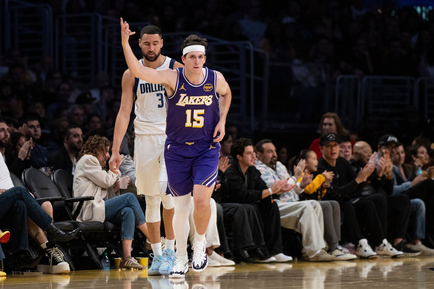 Reaves scores 38 points, Luka adds 35, Lakers hold off Mavs 129-119 in Anthony Davis' LA return | iNFOnews.ca