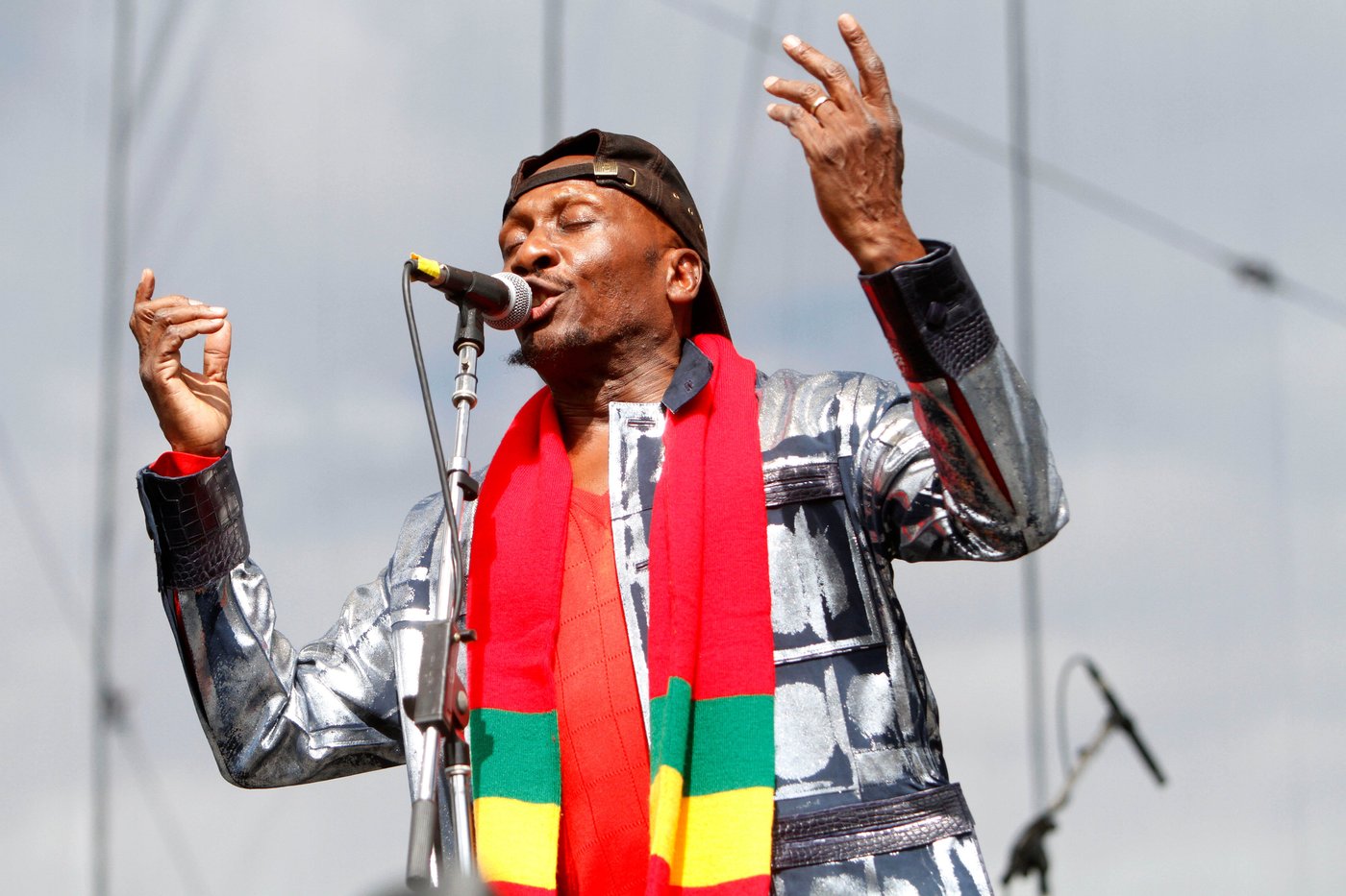 Jimmy Cliff, reggae giant and star of landmark film 'The Harder They Come,' dead at 81 | iNFOnews.ca