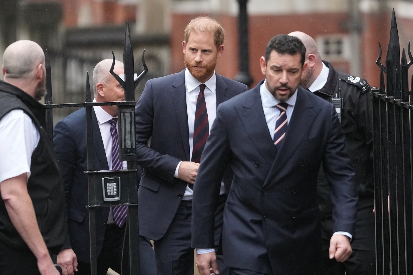 An emotional Prince Harry tells court how publisher made Meghan's life 'a misery' | iNFOnews.ca An emotional Prince Harry tells court how publisher made Meghan's life 'a misery' | iNFOnews.ca