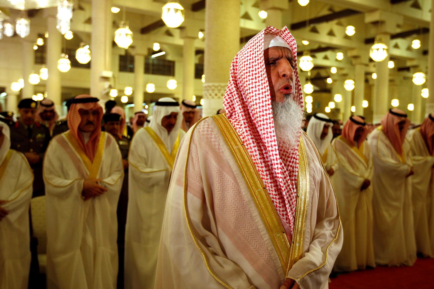 Saudi Arabia's grand mufti, Sheikh Abdulaziz bin Abdullah al-Sheikh, dies | iNFOnews.ca