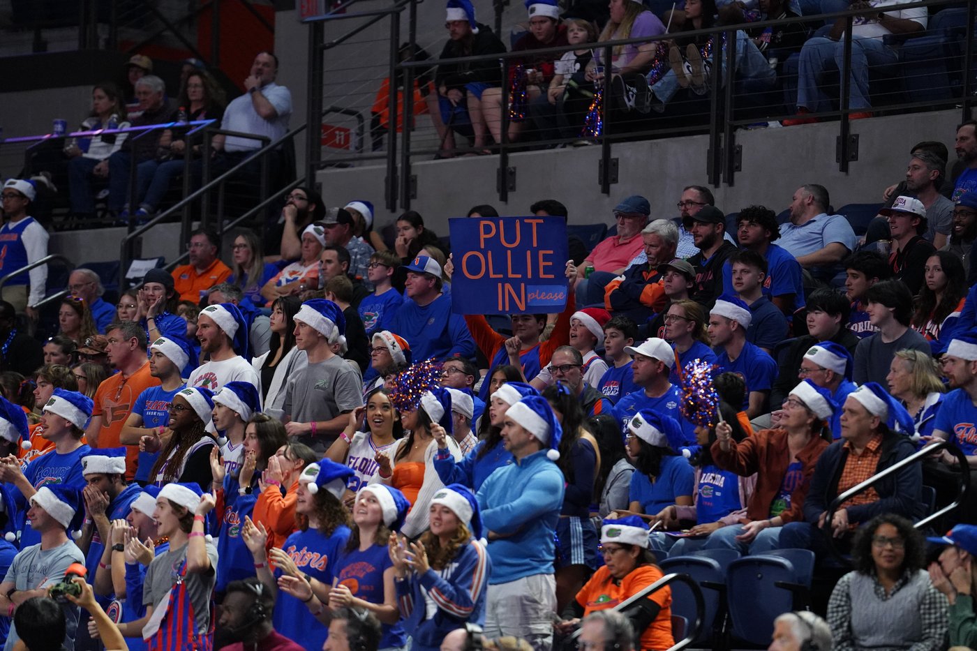 World's tallest teen, Olivier Rioux of Canada, delivers emphatic dunk for first college field goal | iNFOnews.ca World's tallest teen, Olivier Rioux of Canada, delivers emphatic dunk for first college field goal | iNFOnews.ca