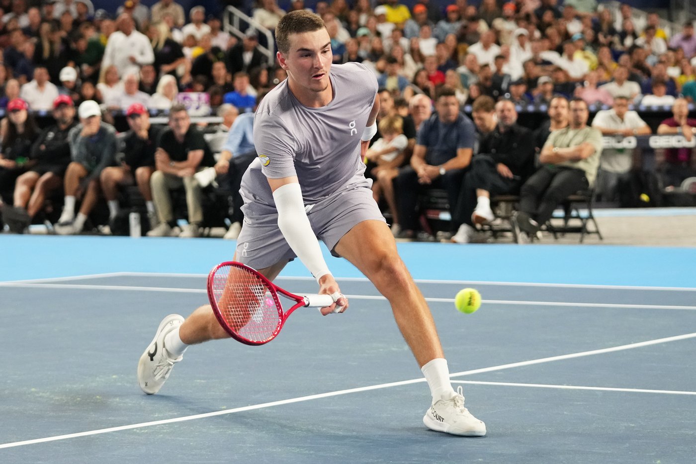 Carlos Alcaraz joins other tennis stars in first ever tennis event at Marlins' loanDepot Park | iNFOnews.ca Carlos Alcaraz joins other tennis stars in first ever tennis event at Marlins' loanDepot Park | iNFOnews.ca