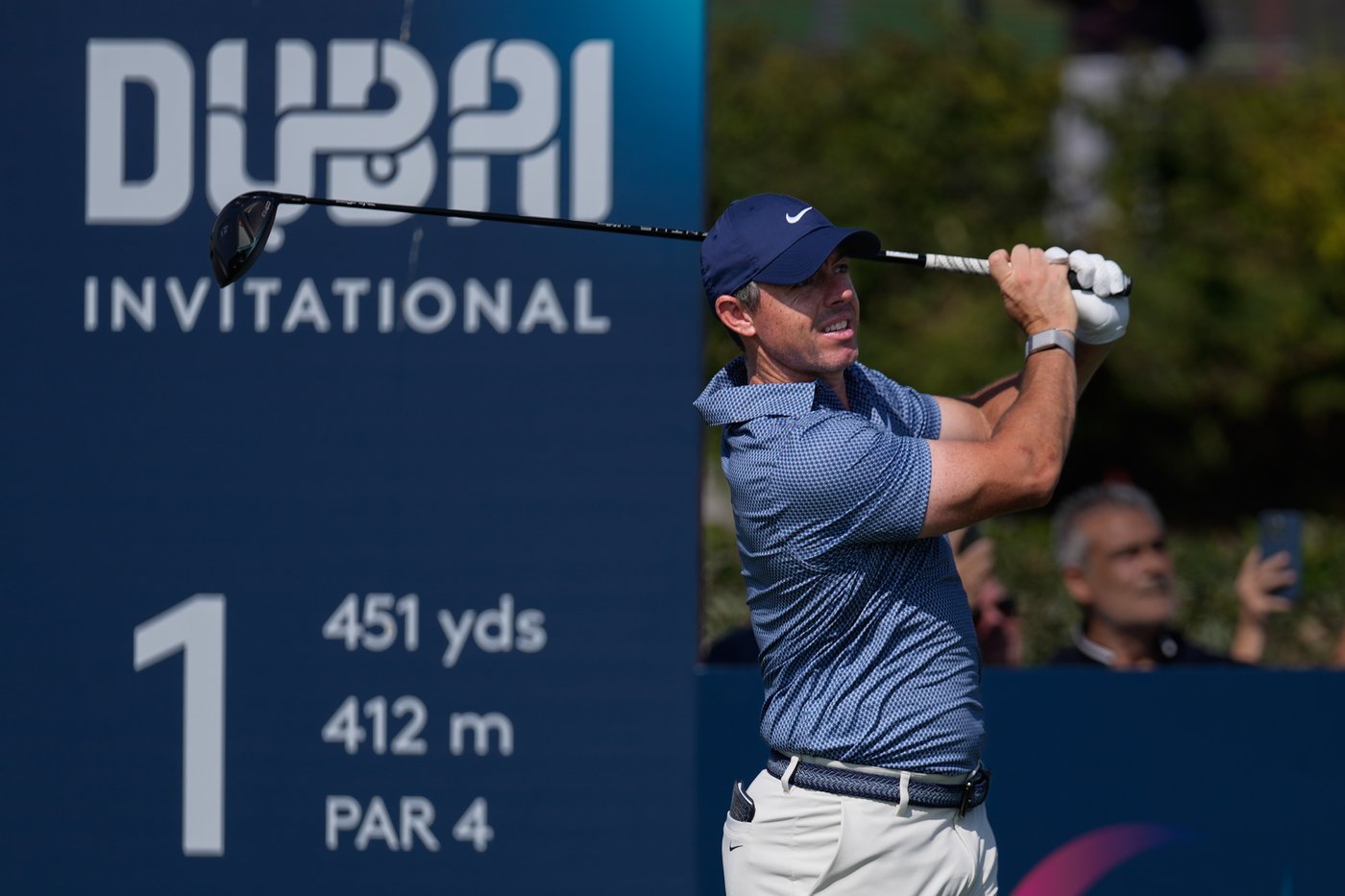 Elvira pounces on final-hole errors by McIlroy and Lowry to win Dubai Invitational | iNFOnews.ca