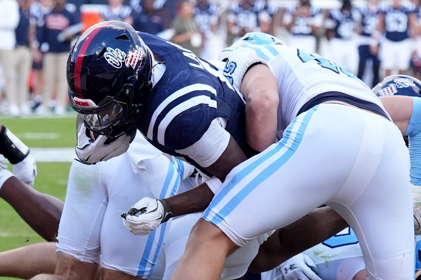 Chambliss passes for 3 scores, Lacy rushes for 3 TDs as No. 7 Mississippi beats The Citadel 49-0 | iNFOnews.ca Chambliss passes for 3 scores, Lacy rushes for 3 TDs as No. 7 Mississippi beats The Citadel 49-0 | iNFOnews.ca