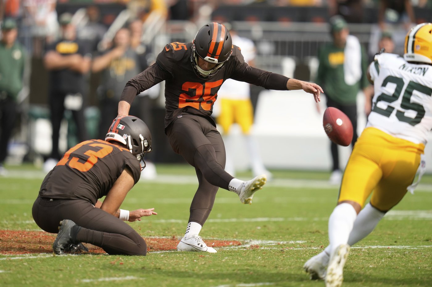 After misses in opener, Browns kicker Andre Szmyt rebounds with game-winner | iNFOnews.ca