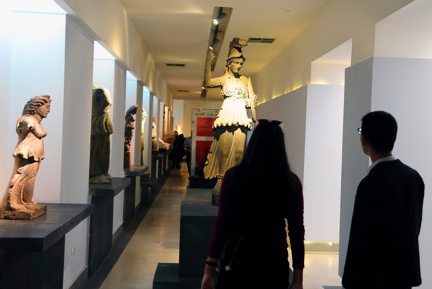 Thieves steal ancient Roman-era statues from the national museum in Syria | iNFOnews.ca