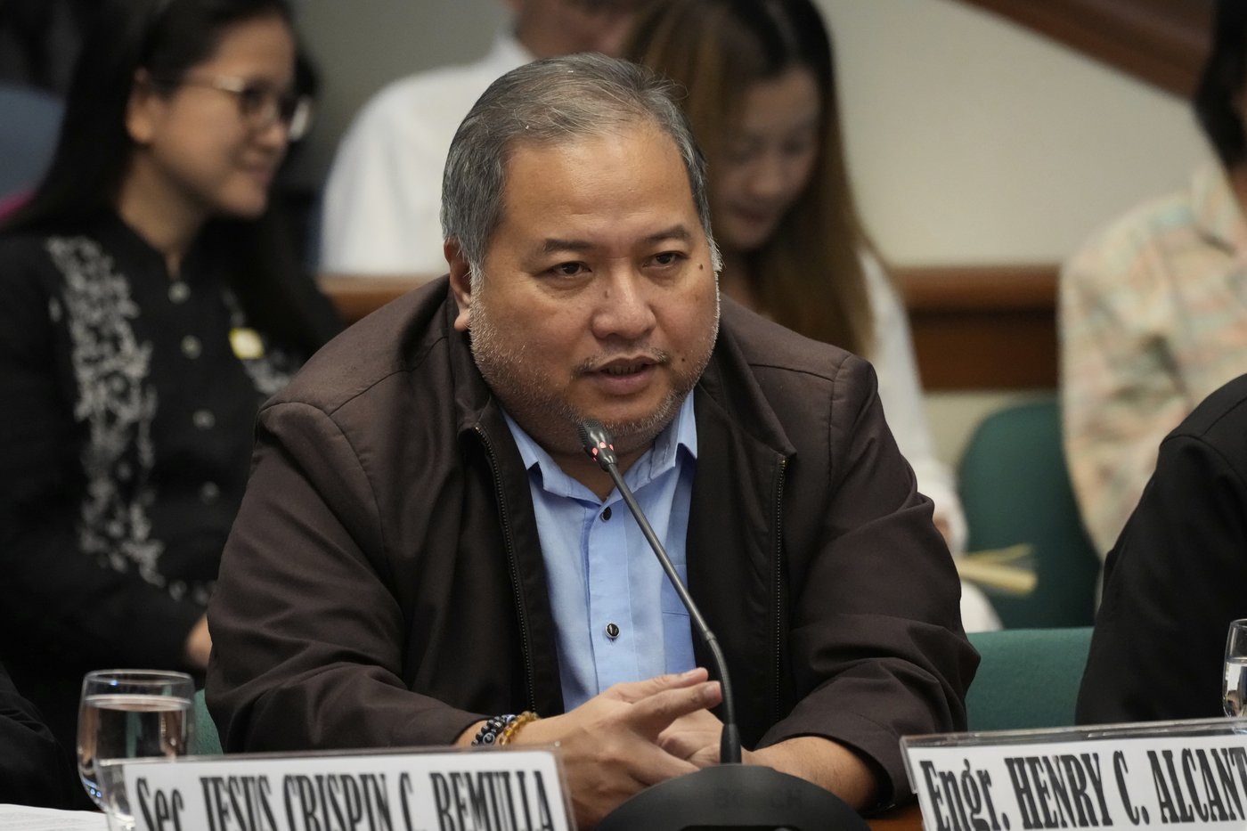 Philippine flood-control projects made substandard to allow huge kickbacks, Senate inquiry told | iNFOnews.ca
