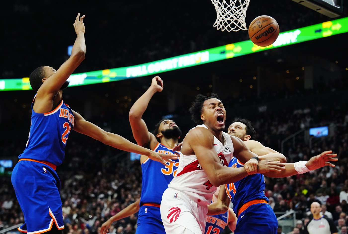 Mikal Bridges's 19-point third quarter leads Knicks past Raptors 119-92 | iNFOnews.ca
