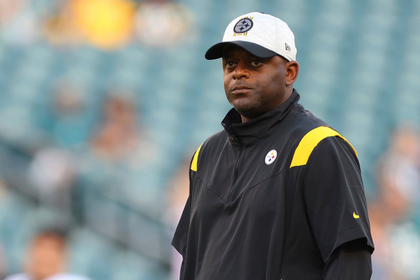 Falcons coach Raheem Morris fires receivers coach Ike Hilliard after shutout loss | iNFOnews.ca