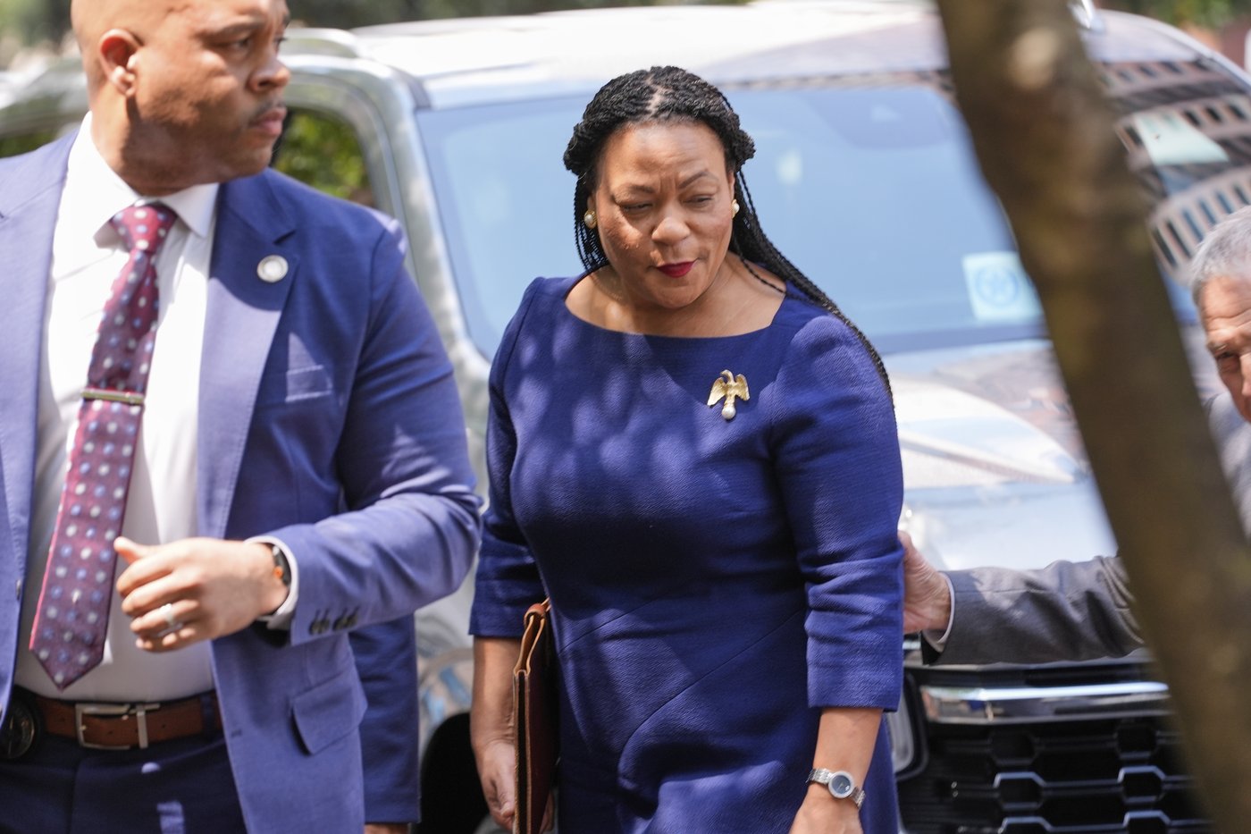 New Orleans mayor pleads not guilty on corruption charges tied to alleged affair | iNFOnews.ca
