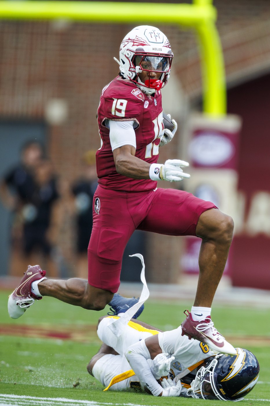 Castellanos leads No. 7 Florida St, which has school-record 498 rushing yards in rout of Kent St | iNFOnews.ca
